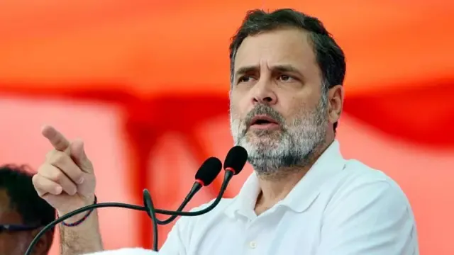 दिल्लीतील नीट आंदोलनावरून राजकीय वाद; राहुल गांधींचे अमित शाहांवर गंभीर आरोप