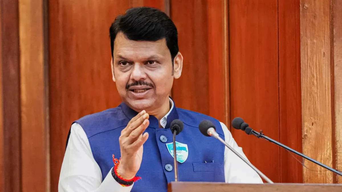 एचसीएमटीआर २०२८ पर्यंत पूर्ण; फडणवीसांचे कडक आदेश