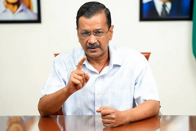 तरुणांच्या एकजुटीने सरकार झुकले; आता ई२० विरोधात एकत्र येण्याचे अरविंद केजरीवाल यांचे देशवासियांना आवाहन