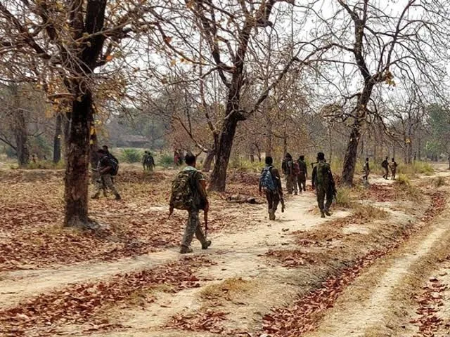 शहीद सप्ताहाच्या पार्श्वभूमीवर गडचिरोलीत हायअलर्ट