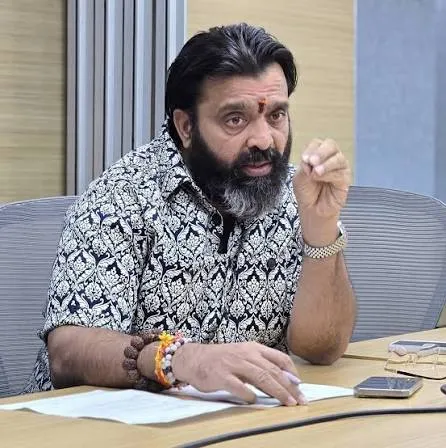 मेट्रो कनेक्टिव्हिटीवरून महेश लांडगे आक्रमक; 'डीपीआर मंजूर होऊ देणार नाही'