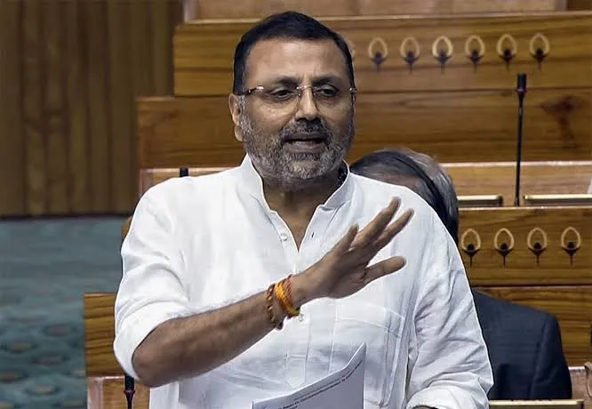 लोकसभेत निशिकांत दुबे यांच्या वक्तव्याची जोरदार चर्चा; नेहरूंवरील दाव्यांवरून राजकीय वाद