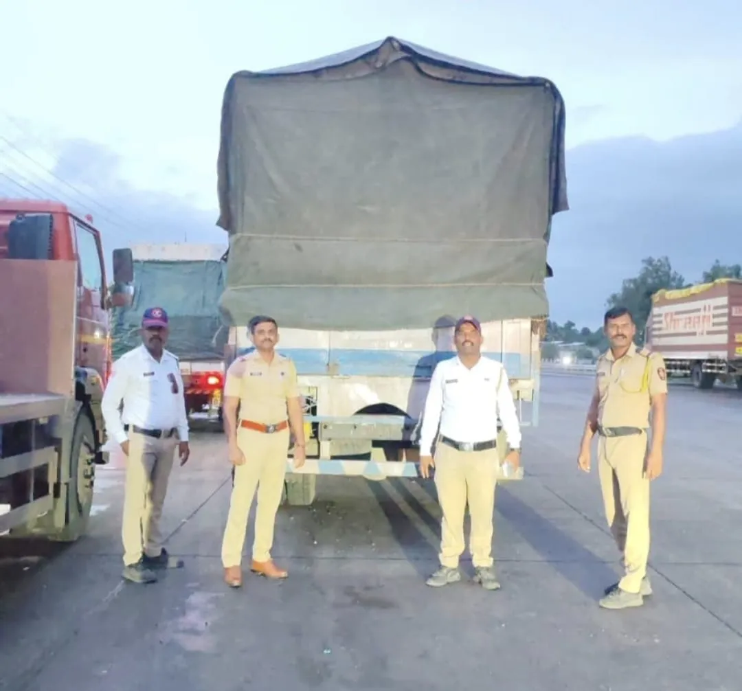 तासवडे टोलनाका परिसरात तळबीड पोलिसांची मोठी कारवाई; मद्यपी चालकांवर गुन्हे दाखल 
