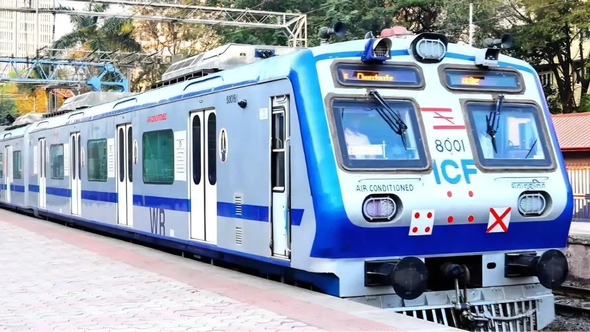 मुंबई लोकलचा ताफा वाढणार; २३८ एसी लोकलची निर्मिती सुरू