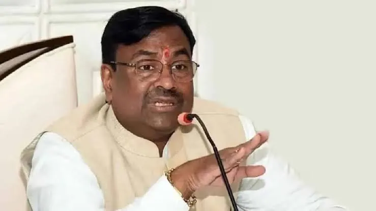 ‘मी सरकारचा भाग नाही’; सुधीर मुनगंटीवारांच्या विधानाने राजकीय खळबळ