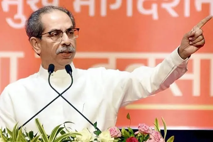 फुटीर खासदारांसाठी वेळ,जेन झी साठी नाही ; उद्धव ठाकरेंचा मोदींवर घणाघात