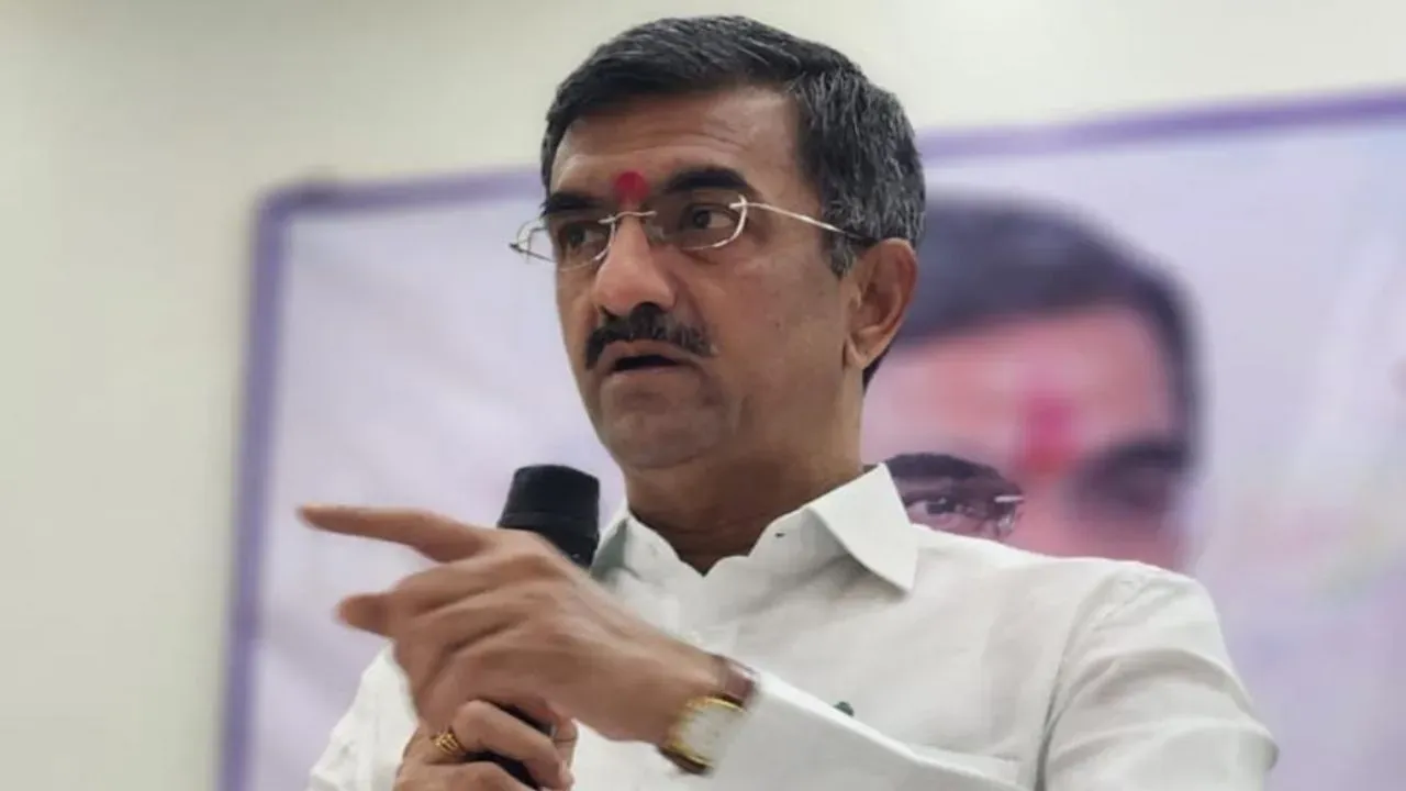 सातारा पालक मंत्रिपदाचा निर्णय वरिष्ठांच्या हाती; देसाईंची सावध भूमिका