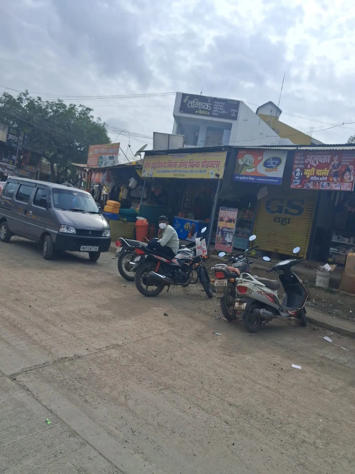 दहिवडीतील मार्डी चौकातील अतिक्रमणा विरोधात नागरिक आक्रमक; १ सप्टेंबरला आंदोलनाचा इशारा