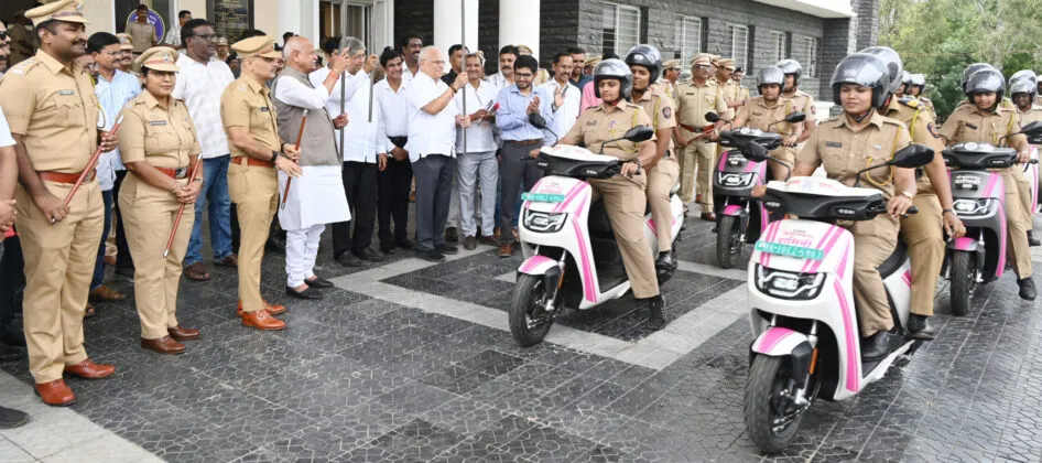 महिला सुरक्षेला बळ; सांगलीत ‘हिरकणी कक्ष’ आणि दामिनी पथकाच्या ई-बाईक्सचे लोकार्पण
