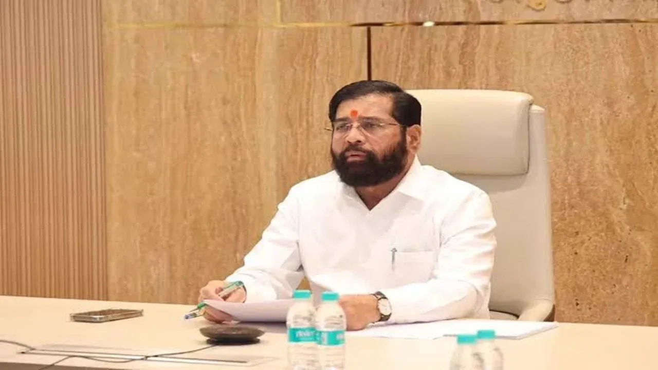 शिवसेना शहरप्रमुख राहुल घरतांची पक्षातून हकालपट्टी; शिंदेंची घोषणा