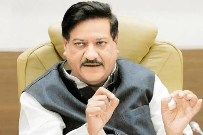 महिला सरसंघचालका वरून पृथ्वीराज चव्हाणांचा भाजपला सवाल; सरकारवरही निशाणा