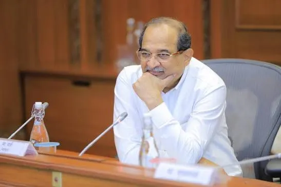 दुष्काळात पाणीटंचाईवर सरकारचे नियोजन; पिण्याच्या पाण्याला प्राधान्य, चाऱ्यासाठी ‘डीबीटी’चा पर्याय – विखे पाटील