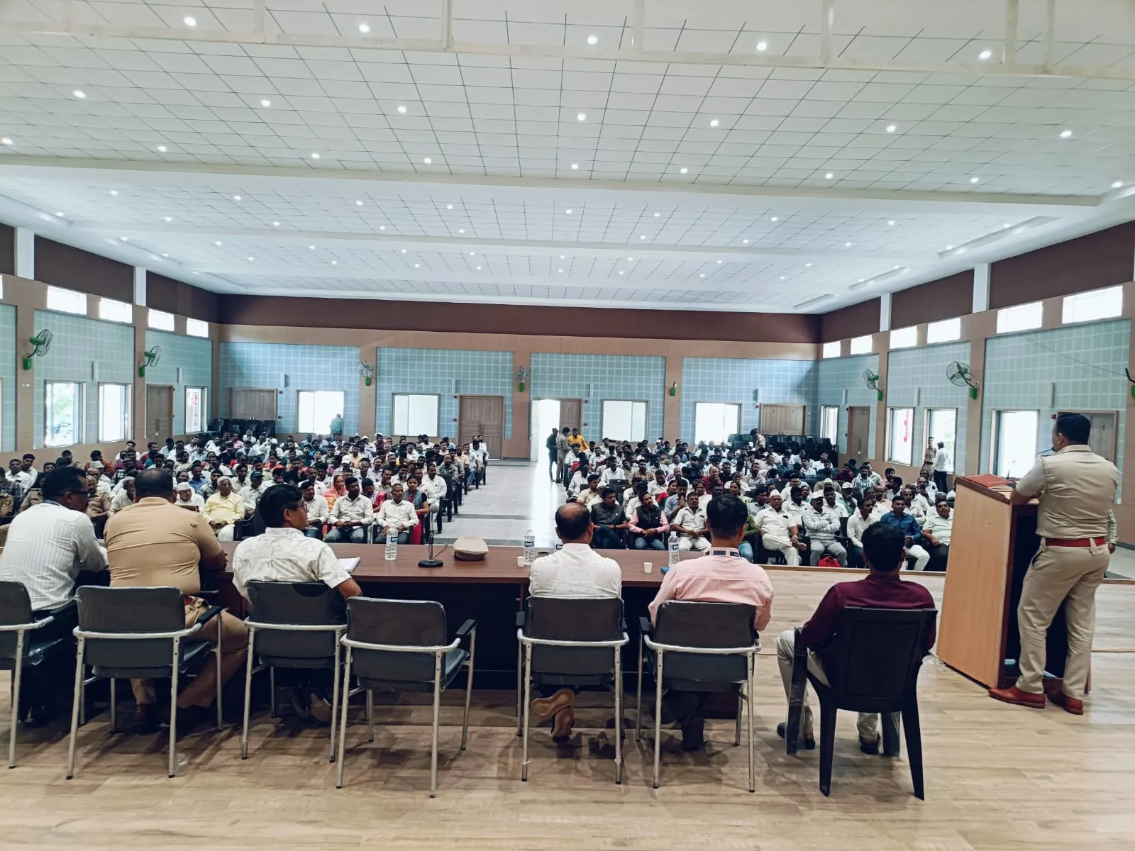 गणेशोत्सवाच्या पार्श्वभूमीवर सातारा तालुका पोलिसांची महत्त्वाची बैठक; नियम पालनाचे आवाहन