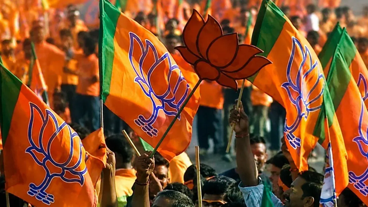 महायुतीत पुन्हा खडाजंगी? मुंबई बँकेत शिंदे गटाची तयारी, पुण्यात भाजपचा स्वबळाचा इशारा