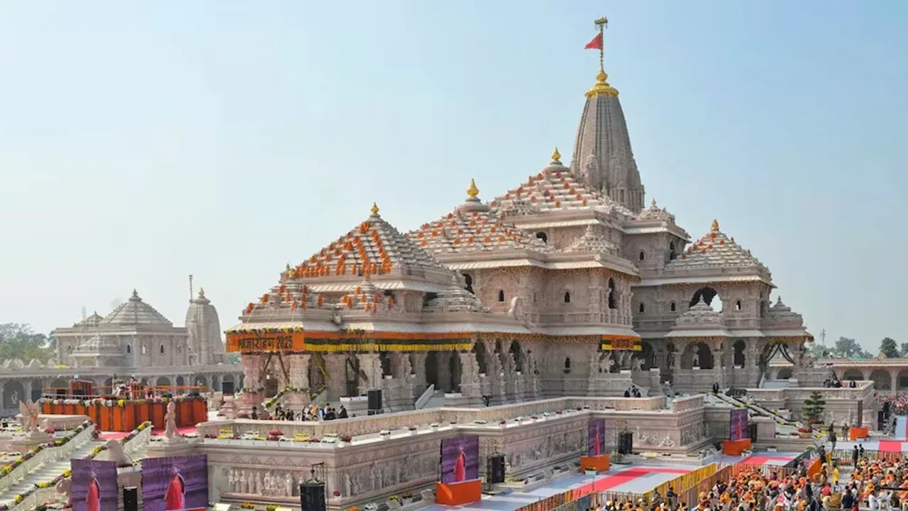 राम मंदिर दानपेटी घोटाळा: १०५ वेळा दानचोरी उघडकीस, एसआयटीचे सर्वोच्च न्यायालयात पुरावे सादर; जितेंद्र मिश्रा नवे सीईओ
