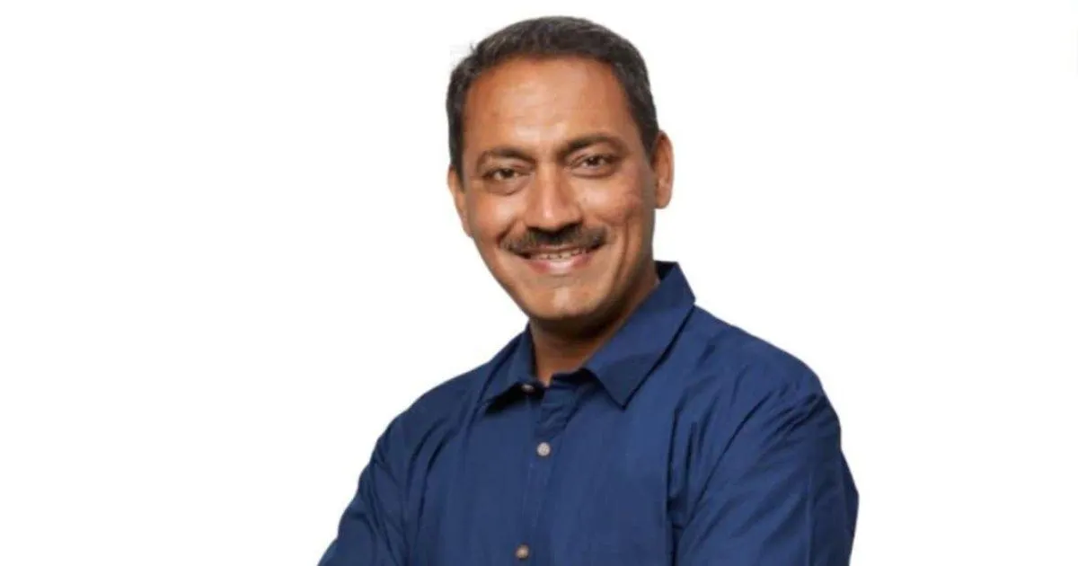 संतोष पंडितांना जामीन मिळताच धंगेकरांकडून सत्कार; पोलिसांच्या कारवाईवर जोरदार टीका