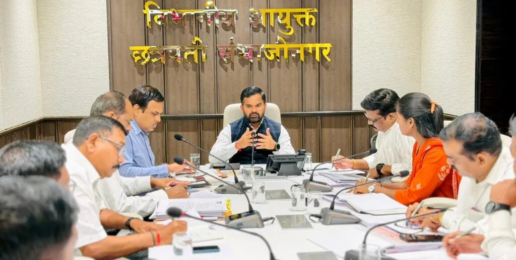 क्रीडा संकुले आधुनिक सुविधांनी सज्ज करा; विभागीय आयुक्तांचा आदेश