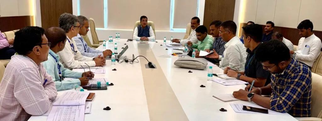 शेतकऱ्यांच्या विकासासाठी शेती मॅपिंगवर भर; आशिष जयस्वाल यांचे निर्देश