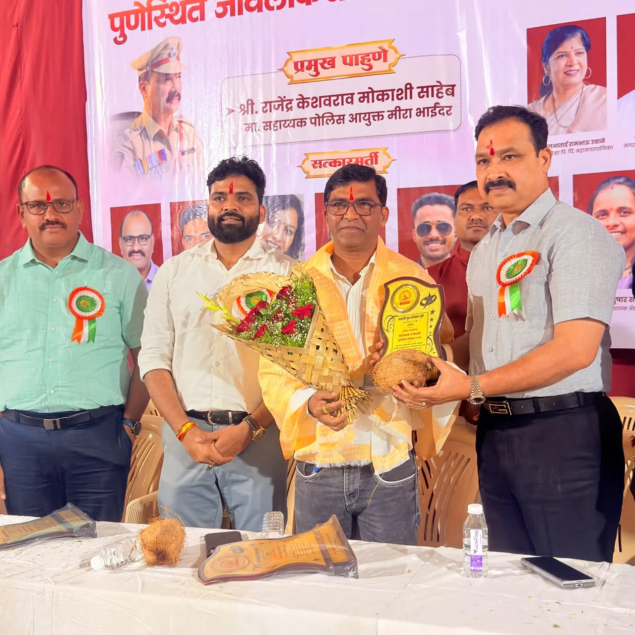 जावळी युवा प्रतिष्ठानकडून संतोष कदम सरांचा गुणगौरव
