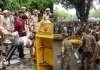 दिल्लीत कायदा व सुव्यवस्था धोक्यात! आंदोलकांच्या दगडफेकीत वरिष्ठ पोलीस अधिकाऱ्यांसह ११८ जखमी