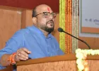 गुलाबराव पाटील यांचे वादग्रस्त वक्तव्य; उद्योगांना प्राधान्य, शेतकरी नाराज होणार?
