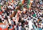 दिल्लीतील आंदोलनाचे मुंबईत पडसाद; भाजप कार्यकर्त्यांची रस्त्यावर उतरून काँग्रेसविरोधात घोषणाबाजी