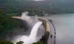 कोल्हापुरात मुसळधार पाऊस! राधानगरी धरण ७१% भरले,१५ बंधारे पाण्याखाली