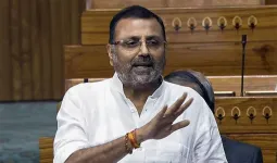 लोकसभेत निशिकांत दुबे यांच्या वक्तव्याची जोरदार चर्चा; नेहरूंवरील दाव्यांवरून राजकीय वाद