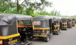 पुण्यात रिक्षा प्रवास महागण्याची शक्यता; पहिल्या दीड किमीसाठी २५ ऐवजी ३० रुपये प्रस्तावित