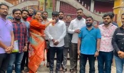 पाच दिवसानंतर डॉक्टर स्नेहा सोनकाटे यांच्या हस्ते मनोज पिंगळे यांचे  आमरण उपोषण स्थगित; एमपीएससी विद्यार्थ्यांच्या आंदोलनाला मोठे यश