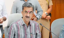 सातारा आरोग्य विभागातील रिक्त पदे तातडीने भरा; देसाईंचे निर्देश