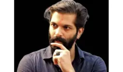 शासकीय कार्यालयातून मोदींचा फोटो हटवला; अमित ठाकरेंसह कार्यकर्त्यांवर गुन्हा