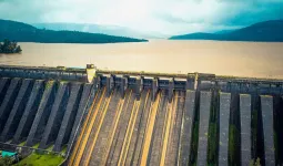 कोयना धरणातून विसर्ग कमी; नदीकाठच्या गावांना सतर्क राहण्याचे आवाहन
