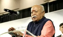 मोहन भागवतांचा टोरंटो मध्ये संदेश; ‘हिंदू जागा झाला तर संपूर्ण जग जागे होईल’