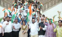 दिल्लीतील महाराष्ट्र सदनात तिरंगा रॅली; ‘हर घर तिरंगा’ मोहिमेला उत्स्फूर्त प्रतिसाद