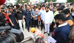 चाकण-तळेगावसाठी व्यापक विकास आराखडा; वाहतूक कोंडी दूर करण्यासाठी शिंदेंचे निर्देश