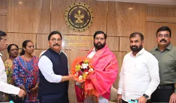 जोगेश्वरी एसआरए प्रकरणी शिंदेंची कडक भूमिका; दोषी अधिकाऱ्यांवर कारवाई