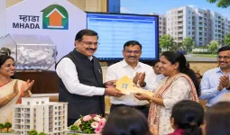 नाशिक मध्ये ३३३ कुटुंबांचे घराचे स्वप्न साकार; म्हाडाच्या सोडतीत विजेत्यांची घोषणा