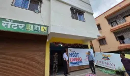 पुणे महापालिकेची धडक कारवाई; लोहगावातील ११ पीजी-हॉस्टेल सील