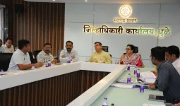 धुळे–नरडाणा रेल्वे प्रकल्पाला गती देण्याचे पालकमंत्री रावलांचे निर्देश