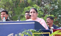 बीडच्या विकासाला वेग; बीड-पुणे रेल्वेसेवेचा मार्ग सुकर होणार – सुनेत्रा पवार