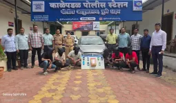 काळेपडळ पोलिसांचा गांजा तस्करांवर छापा; ८.५५ लाखांचा मुद्देमाल जप्त, सहा आरोपी अटकेत