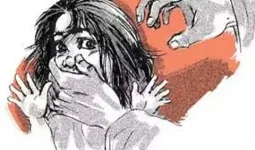 लोहगावमधील पवार वस्तीत ४ वर्षांच्या चिमुकलीवर लैंगिक अत्याचार; विश्रांतवाडीनंतर पुण्यात पुन्हा धक्कादायक घटना, नागरिकांमध्ये तीव्र संताप!  ​