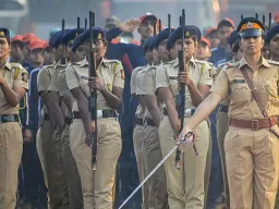 तपासाच्या नावाखाली पर्यटन; पुणे पोलिसांवर कठोर कारवाई
