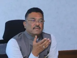परिवहन मंत्री प्रताप सरनाईक यांना निवेदन! अतिवृष्टीबाधित एसटी कर्मचाऱ्यांच्या रजेबाबत निर्णय घेण्याचे आवाहन