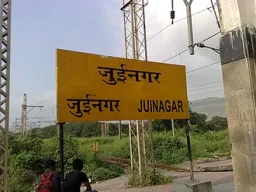 नवी मुंबईत परप्रांतीयांची मुजोरी; सायन-पनवेल महामार्गावर नागरिकांवर हातोडीने हल्ला!