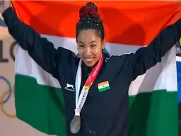 ग्लासगो राष्ट्रकुल खेळात मीराबाई चानूची ऐतिहासिक कामगिरी; विजयानंतर आनंदाने डोळ्यात आले पाणी