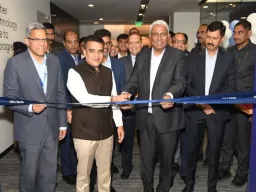 HCL Tech चा गुजरातमध्ये मोठा विस्तार! गिफ्ट सिटीत ग्लोबल टेक सेंटर सुरू; AI तंत्रज्ञानावर देणार भर