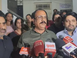 पुण्यात राहुल गांधींच्या स्टेटसवरून राजकीय वाद; काँग्रेस कार्यकर्त्यांवर गुन्हे दाखल