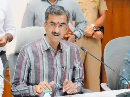 सातारा आरोग्य विभागातील रिक्त पदे तातडीने भरा; देसाईंचे निर्देश